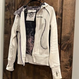 Special edition lulu sweatshirt